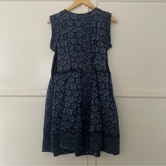 Marc Jacobs Floral Print Mini Shift Dress - Picture 2 of 5